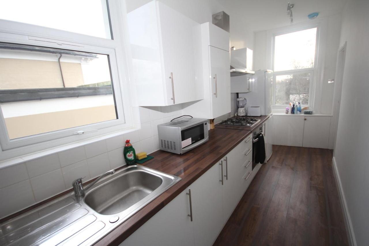 Great West Road Apartments Flat C Londres Exterior foto